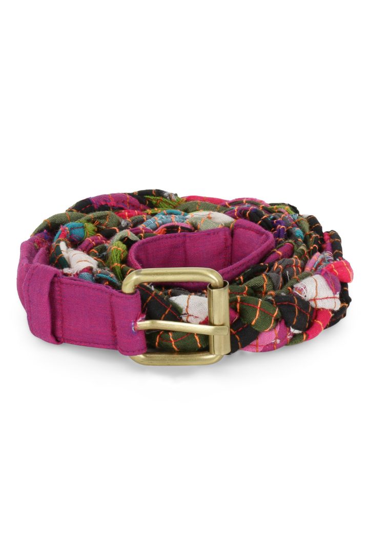 Braided Waist Belt: Stylish and Textured Accessory for Fashionable Looks.