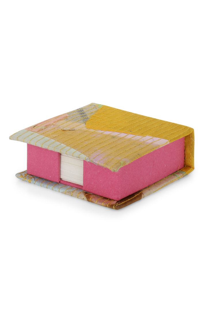 Eco Chic Desktop Notepad holder - An exquisite Stationary piece made from Sustainable Way