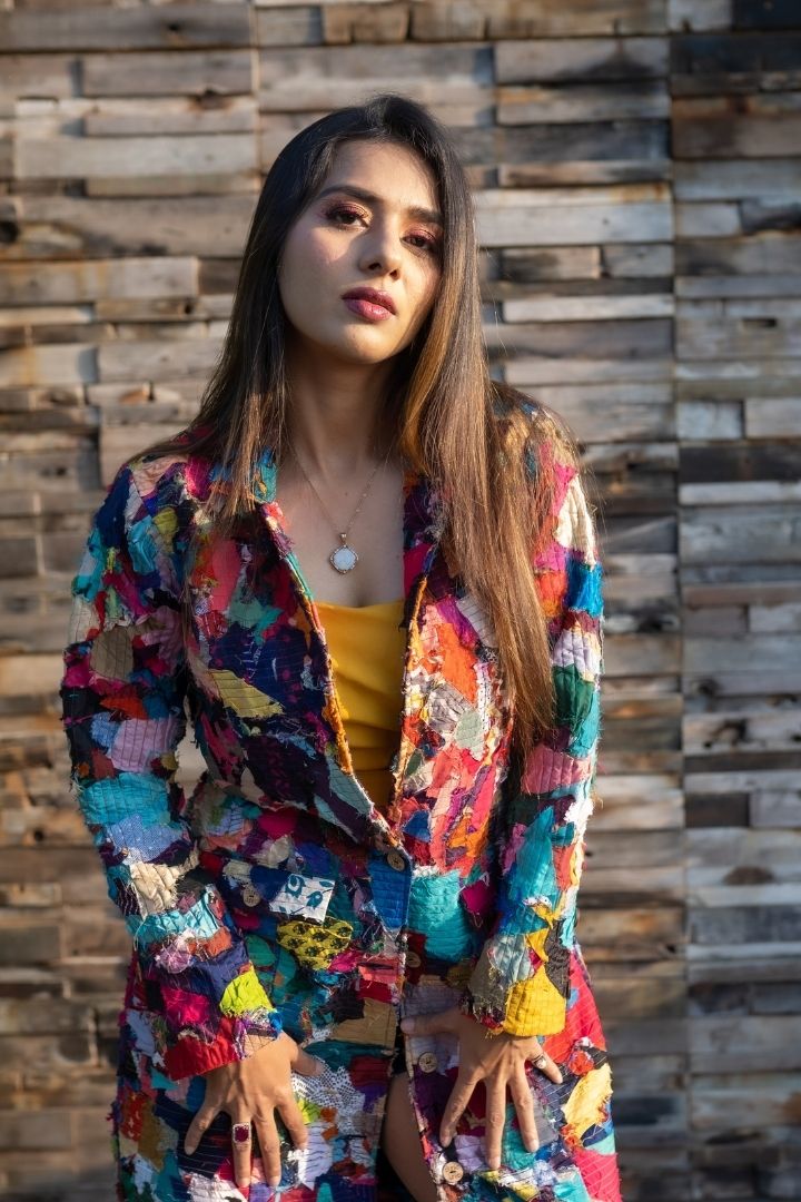 Linci Pinci Trendsetter Blazer: Empowering and stylish unisex Jacket-ecogifting.