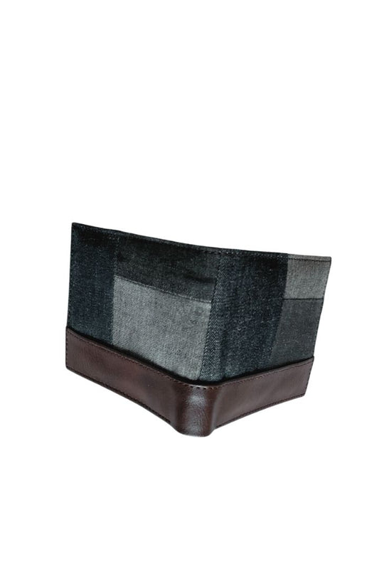 Swift Wallet Unisex - Bunko Junko: Compact & Stylish Wallet for Everyone