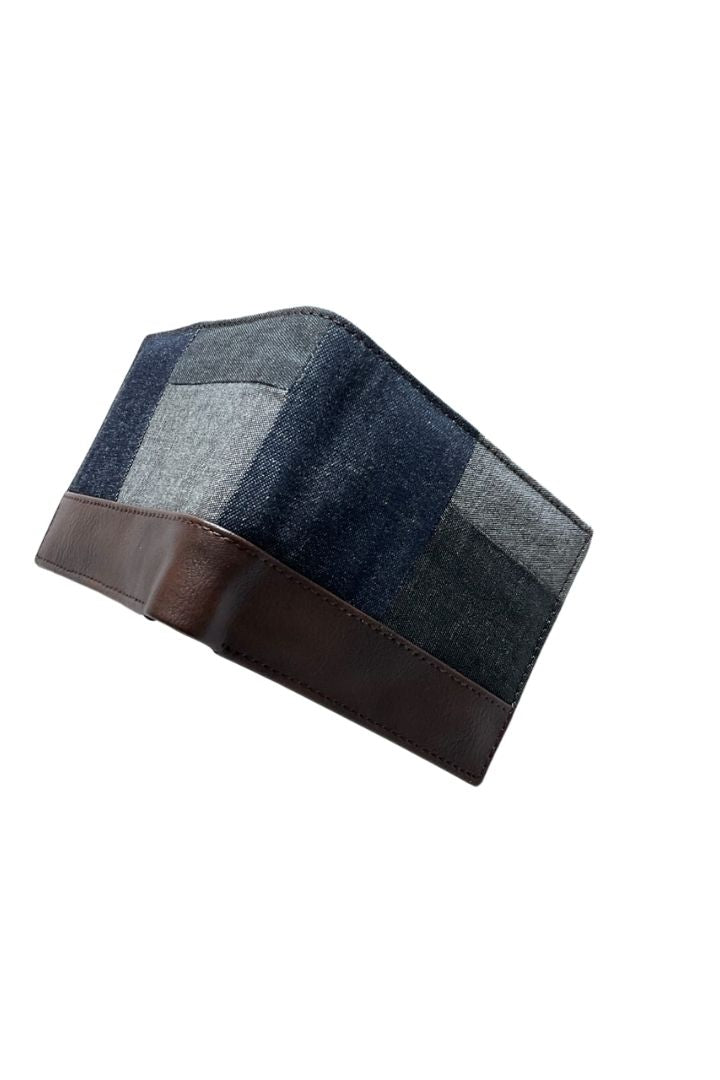 Swift Wallet Unisex - Bunko Junko: Compact & Stylish Wallet for Everyone