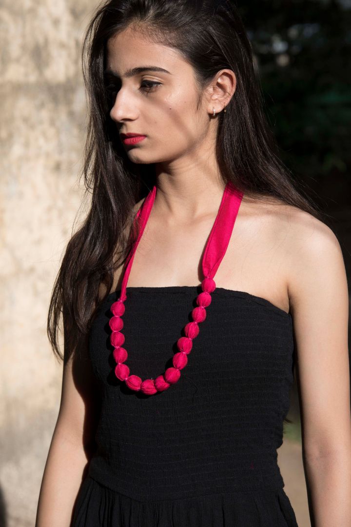 Fabric Necklace: Stylish and Unique accessory crafted from beautiful textiles.