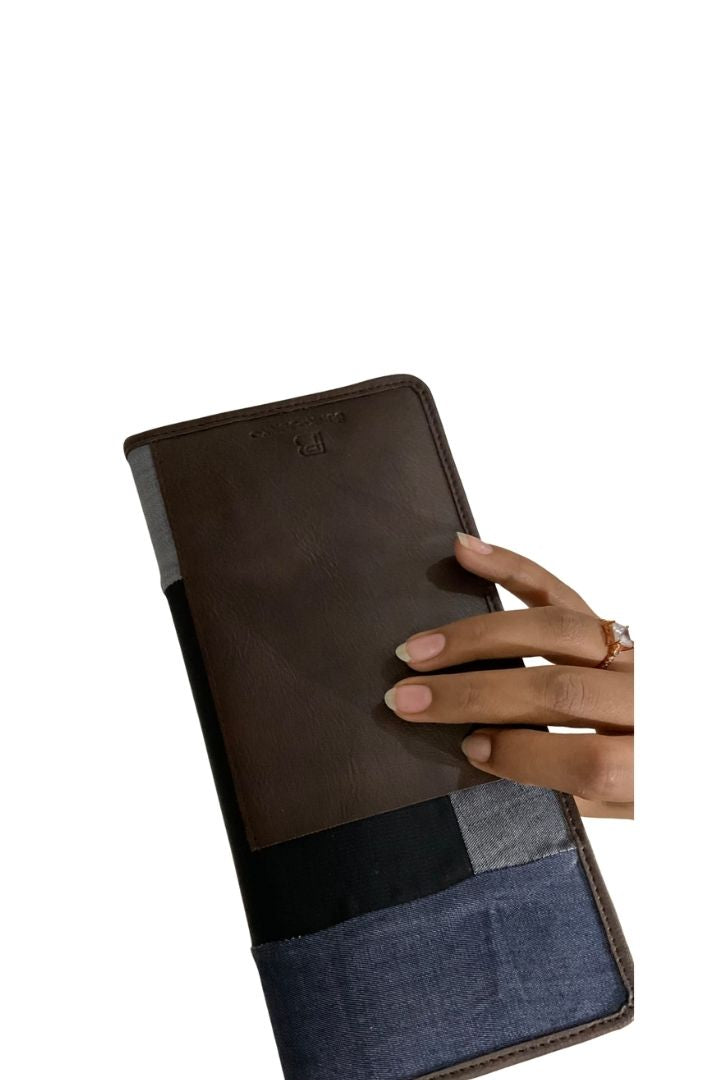 Elegance Pass Cover by Bunko Junko: A stylish pass cover made from upcycled materials, combining function and fashion.